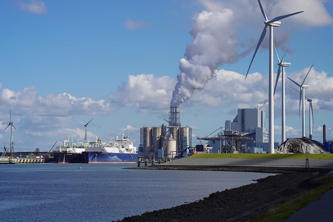 Kolencentrale van RWE in de Eemshaven. - Foto: ANP/Sander van der Werf