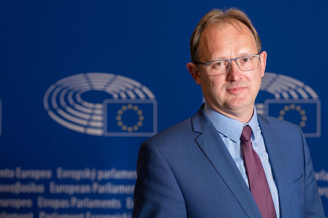 Bert-Jan Ruissen (SGP) is Nederlands lid van de landbouwcommissie. “In deze onzekere tijd zou het verkeerd zijn om onze eigen voedselproductie in gevaar te brengen." - Foto: ANP