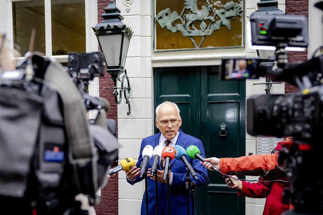 Piet Adema tijdens de persconferentie op 3 oktober. - Foto: ANP