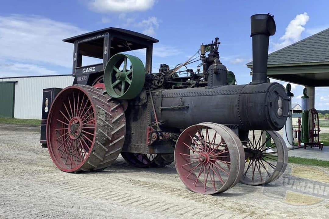 Deze 110 pk Case-stoomtrekker uit 1910 bracht op een Amerikaanse trekkerveiling het enorme bedrag van 199.500 dollar (ruim €200.000) op. - Foto's: Aumann Vintage Power