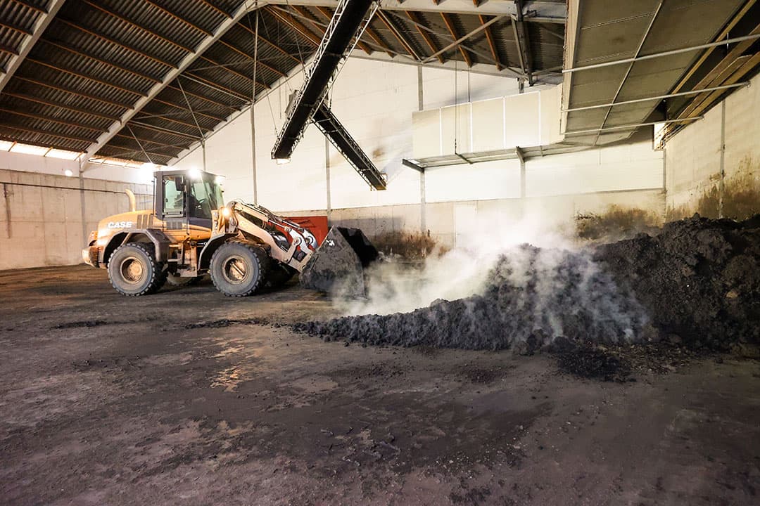 De mestexport en mestverwerking zal toenemen als gevolg van het verlies van de derogatie en de bijgevoegde aanscherping van het mestbeleid. Foto: Bert Jansen
