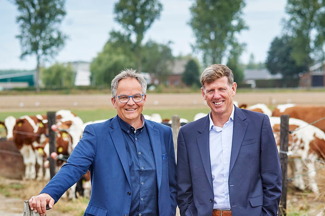Lammert Veenhuizen (links) en Angus Haslett zijn de nieuwe directeuren van CRV. - Foto's: Van Assendelft Fotografie