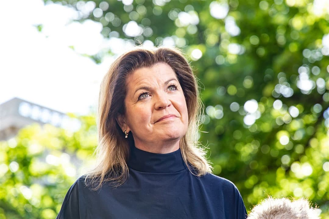 Minister Christianne van der Wal is na lezing van het TNO-advies niet van plan de rekenkundige ondergrens aan te passen en te kiezen voor een hogere drempelwaarde -Foto: Sandra Uittenbogaart