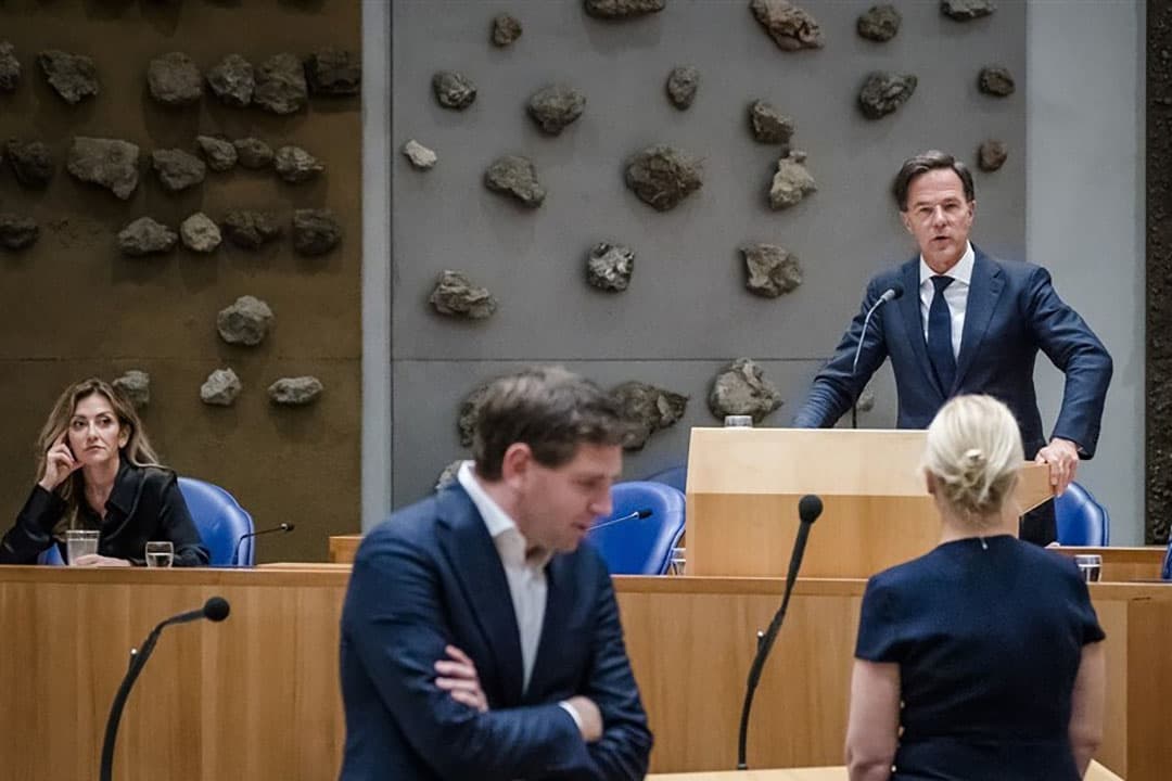 Dilan Yesilgoz, minister van Justitie en Veiligheid, Premier Mark Rutte, Jan Paternotte (D66) en Attje Kuiken (Pvda) tijdens een debat in de Tweede Kamer over de boerenprotesten. - Foto: ANP