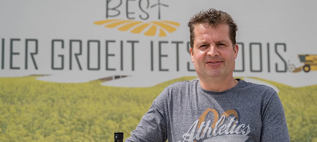 Geert Lindenhols (48) uit Zuidwolde (Dr.) is akkerbouwer en voorzitter van Drenthe Boert Bewust. - Foto's: Andrea van Schaik
