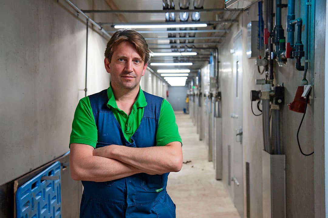 Zeugenhouder Jeroen van Doremalen wint de Douche Award van de POV. - Foto: Hans Banus