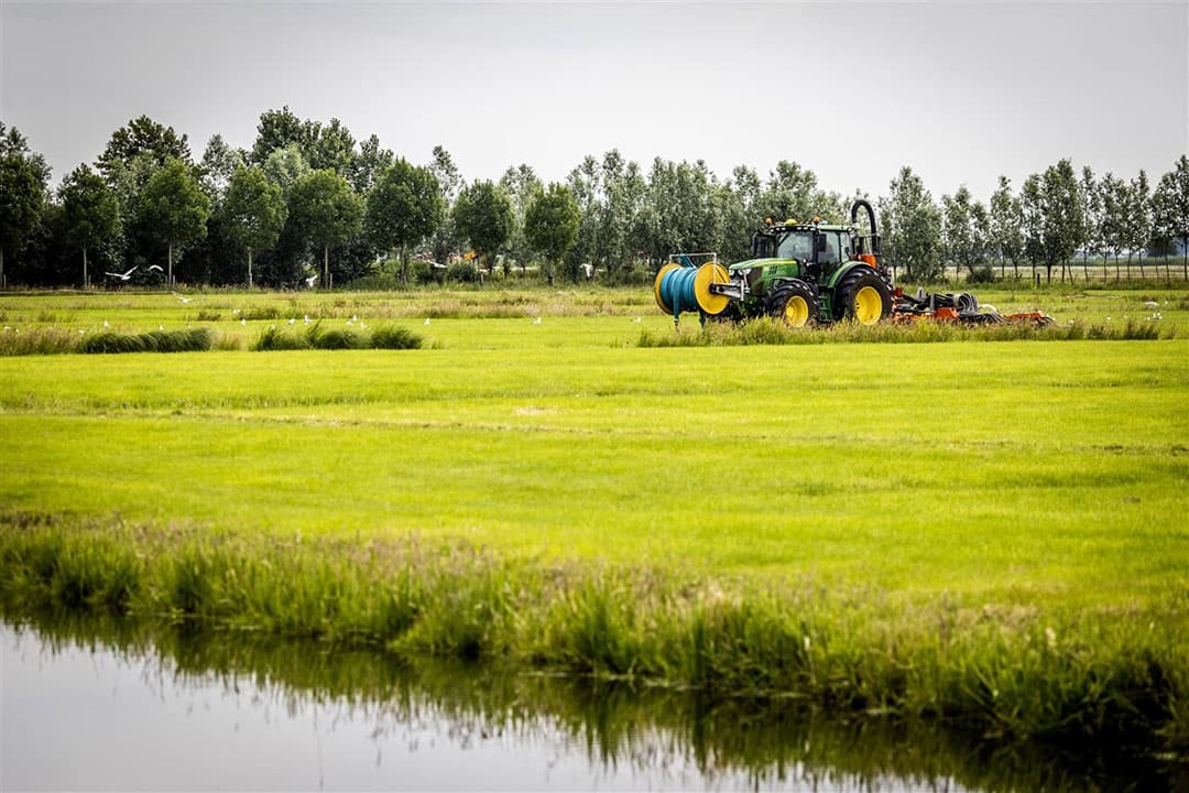 Het aantal boeren neemt snel af. In de toekomst zijn de overblijvers hard nodig om het landschap te beheren en burgers van veilig, betaalbaar en duurzaam geproduceerd voedsel te kunnen blijven voorzien, zegt Bert van den Kerkhof. - Foto: ANP