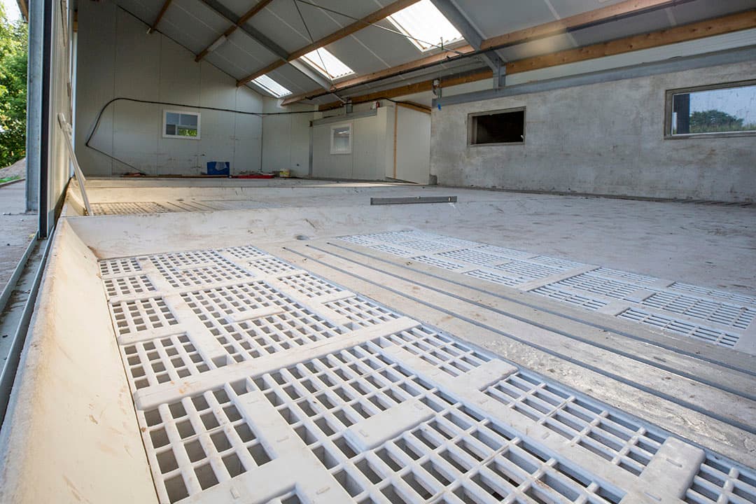 Bouw van een emissiearme varkensstal. - Foto: Koos Groenewold