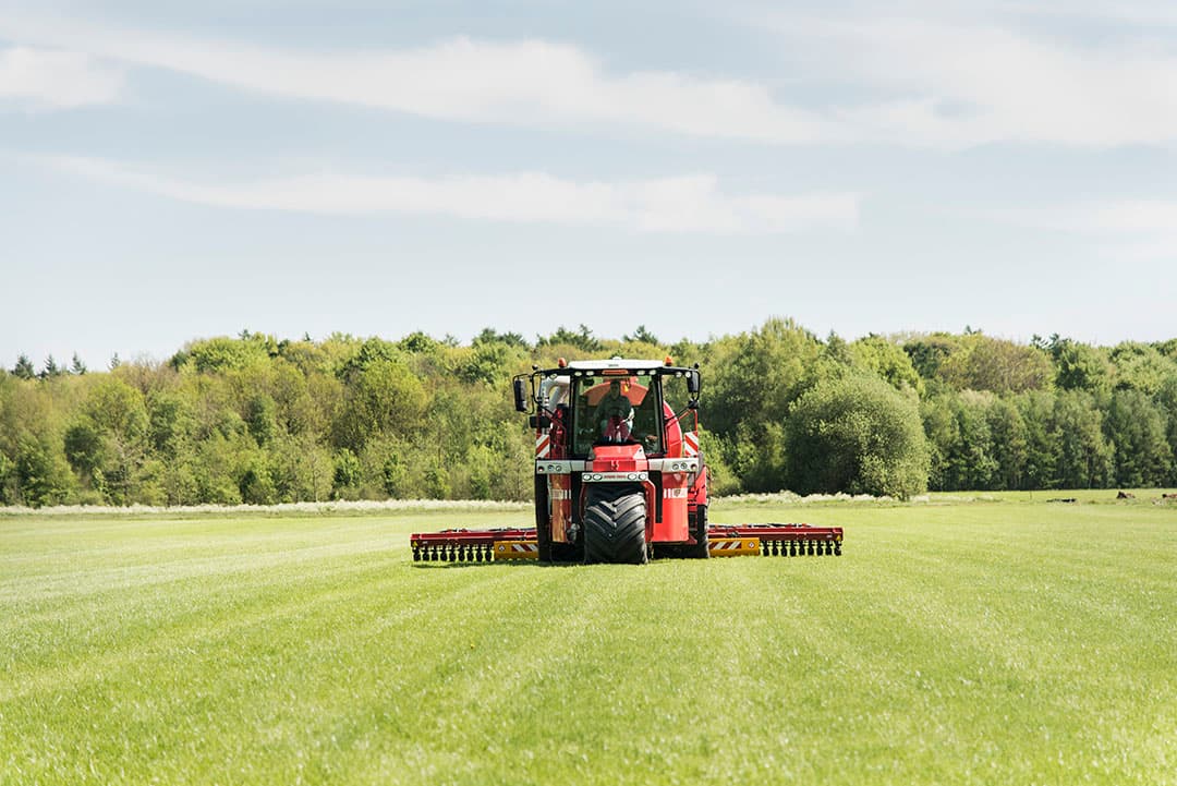Op basis van de eerste kuiluitslagen van dit jaar berekent Agrifirm dat er een tekort aan kali zal ontstaan in het grasland. - Foto: Reina de Vries