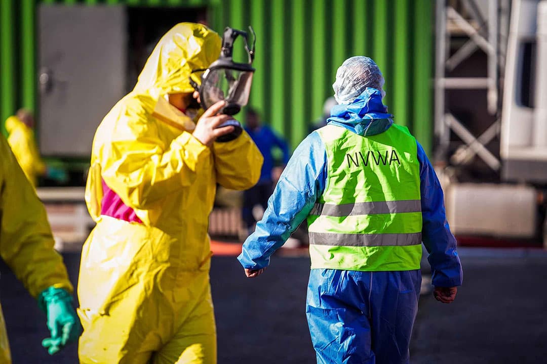 Pluimveehouders krijgen een vergoeding voor geruimde dieren, maar niet voor wegvallende inkomsten door leegstand.  - Foto: Bert Jansen
