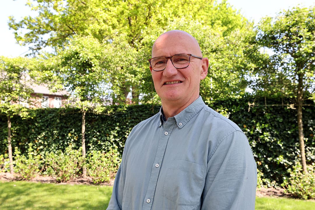 Jan Schellekens is senior adviseur bedrijfsontwikkeling van Agrifirm en verzorgt de training 'gebruik luchtwassers met een hoger rendement'. - Foto: Bert Jansen