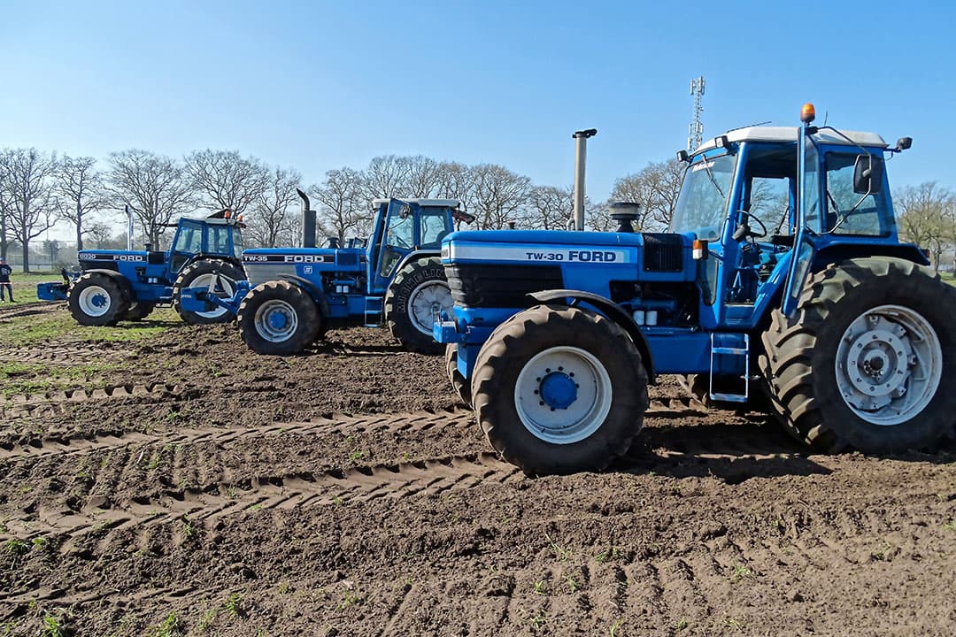 De eerste Ford-werkdag werd in 2019 gehouden in Heesch. De tweede zou in maart 2020 plaatsvinden in Meddo (Gld.), maar twee dagen voor de dag werden de corona-maatregelen van kracht. De dag moest worden afgeblazen. Dit voorjaar ging de Ford-werkdag wel door. Een impressie. - Foto's: Martijn Knuivers