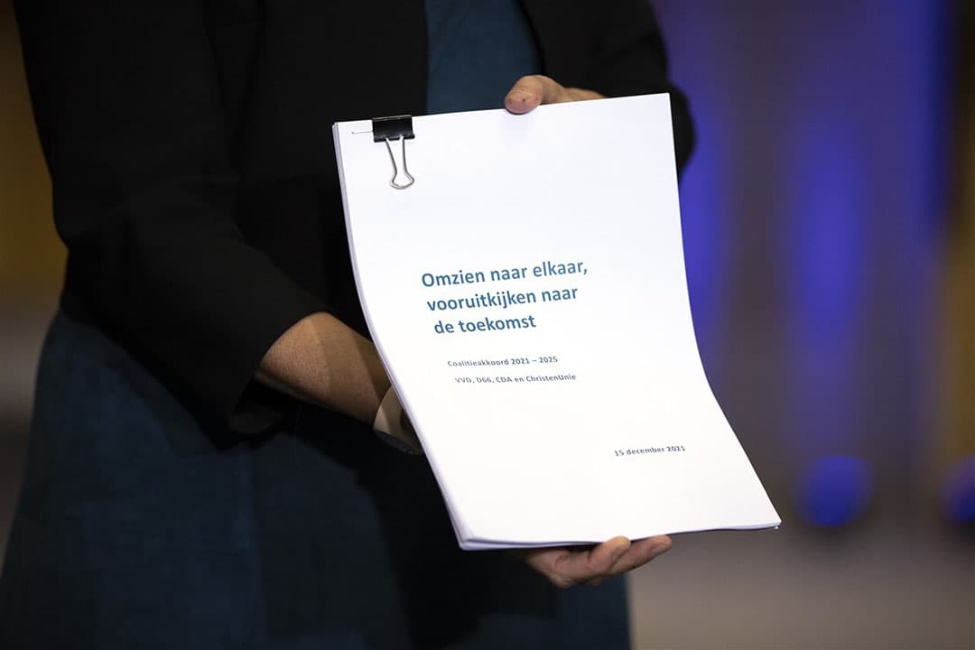 Oppositiepartijen zijn net als boerenbelangenbehartigers kritisch in hun eerste reactie op het woensdag 15 december gepresenteerde akkoord. - Foto: ANP