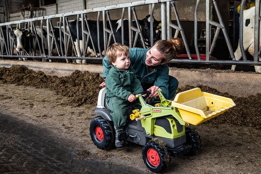 Best gelezen Boerenleven-artikel gaat over Alien van Zijtveld-Paarhuis. Zij woont met haar gezin in Rouveen (Ov.). - Foto: Ronald Hissink