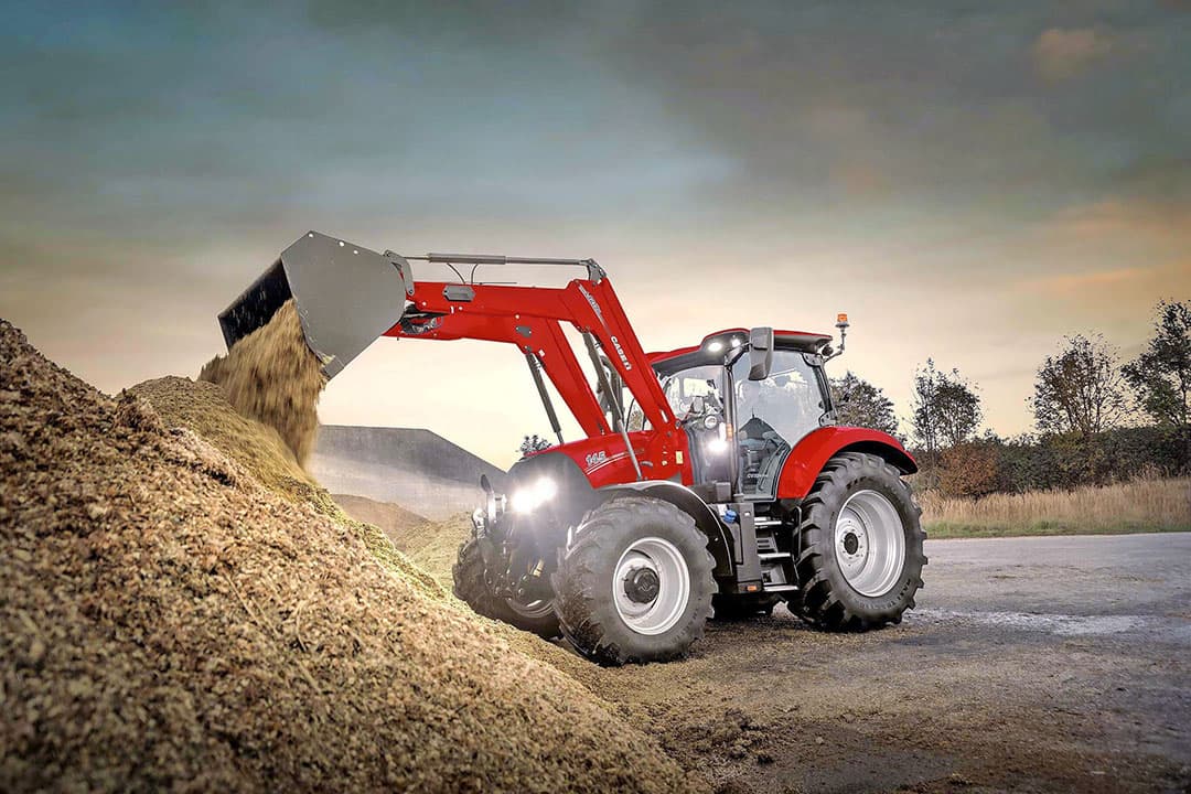 Qua uiterlijk is de Maxxum amper veranderd. Ook de Puma blijft gelijk ogen. De meeste vernieuwingen zijn te vinden in de cabine en in de transmissie. - Foto: Case IH