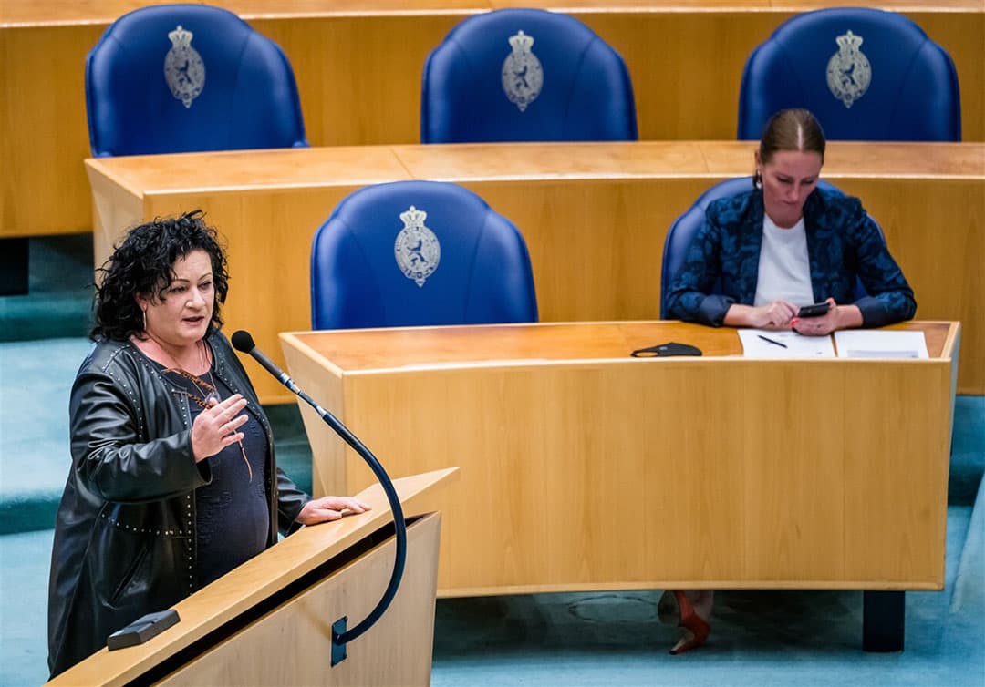 Caroline van der Plas (BBB) tijdens het wekelijks vragenuur in de Tweede Kamer. - Foto: ANP/Bart Maat