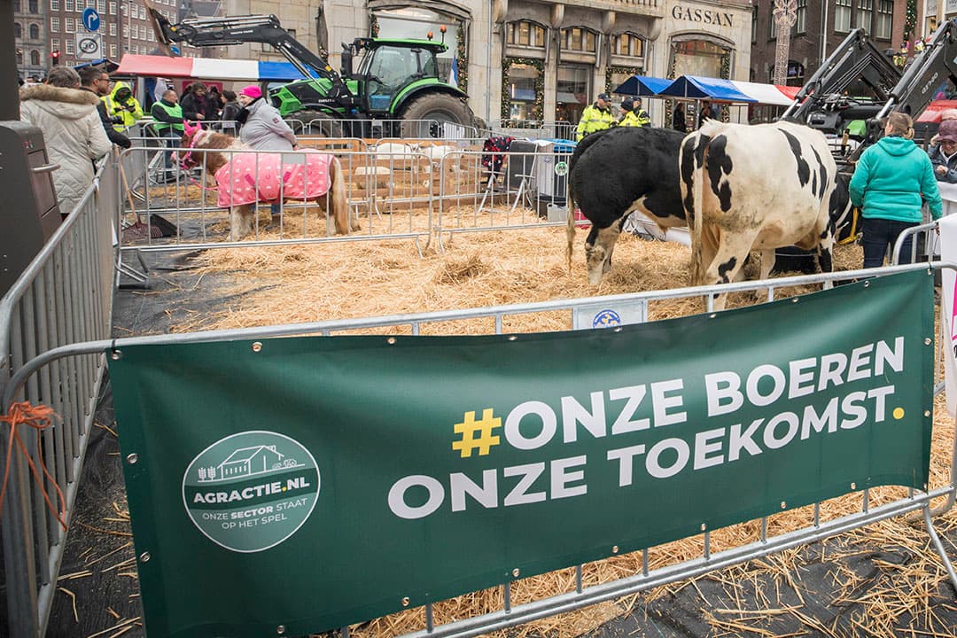 Eerdere actie van Agractie voor boer-burgerverbinding in 2020 in Amsterdam. - Foto: Koos Groenewold