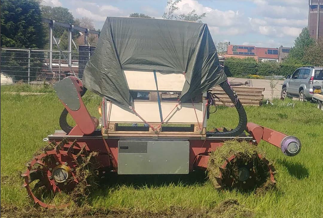 De toekomst zal uitwijzen of de Robotiller leidt tot een nieuwe koers qua grondbewerkingstechnieken. - Foto: HWodKa