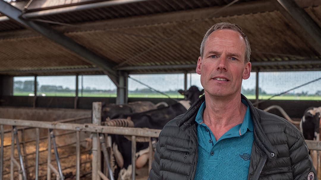 Melkveehouder Nammen Wynia had geen opvolgers voor zijn bedrijf. Het bedrijf is twee jaar geleden verkocht. - Foto: Theo Galama