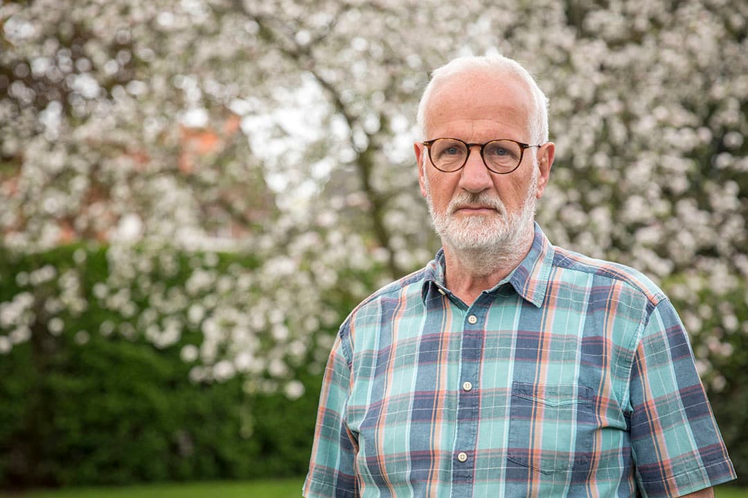 Johan Weerkamp is al meer dan 40 jaar werkzaam in de agrarische sector, de laatste 20 jaar als mediator en inmiddels ook als psychsociaal therapeut. - Foto's: Koos Groenewold