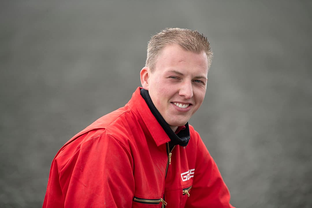 Mark Goudsblom (25) heeft samen met zijn vader een akkerbouwbedrijf in Dirkshorn (N.-H.). - Foto's: Mark Pasveer
