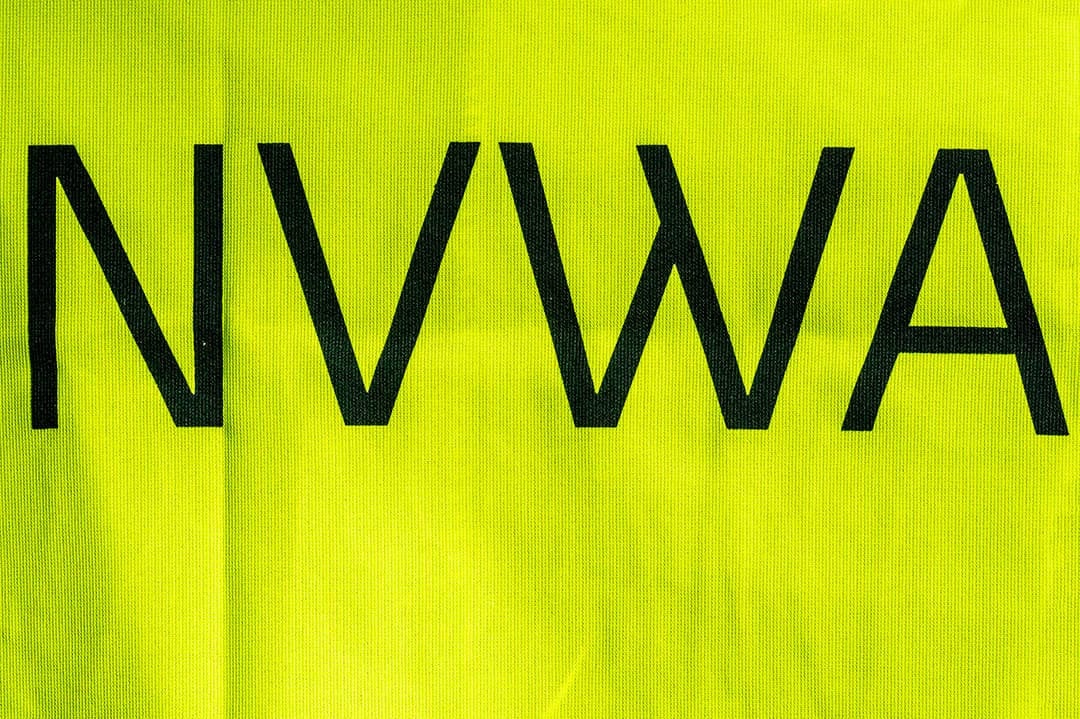 Hesje van een medewerker van de NVWA. - Foto: Bert jansen