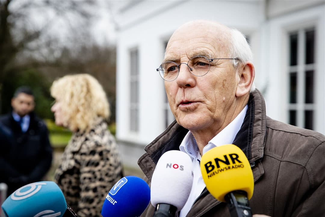 Aalt Dijkhuizen van het Landbouw Collectief staat de media te woord na afloop van het gesprek in het Catshuis, december 2019. - Foto: ANP