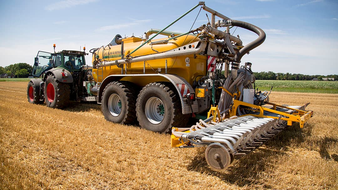 Akkerbouwers hechten wel degelijk waarde aan NIR-sensoren om aangevoerde mest te kwantificeren. Het verschil met lab-analyses levert wel twijfels op over de nauwkeurigheid. - Foto: Jan Willem Schouten