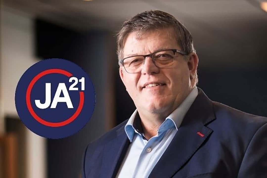 Foto: Koos Groenewold, logo: JA21