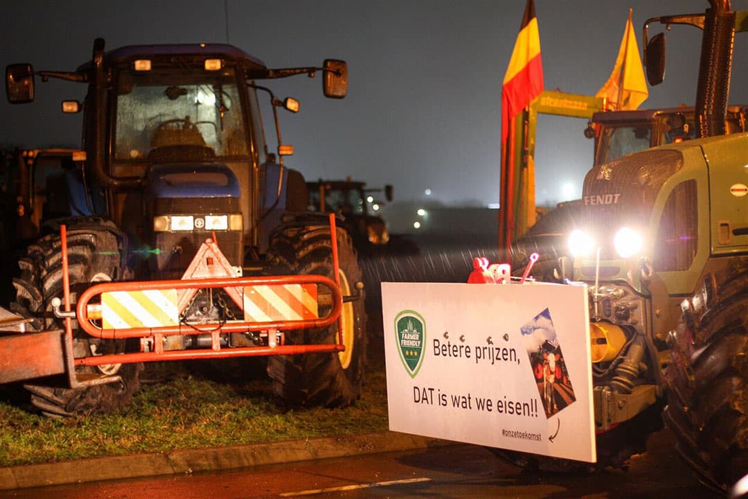 Protest bij distributiecentrum van Jumbo in Raalte. - Foto: ANP