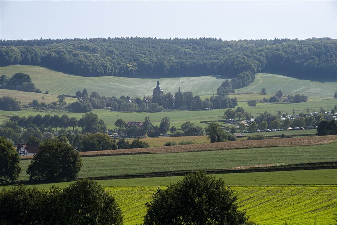 Landbouwgrond in het Limburgse heuvellandschap. - Foto: ANP