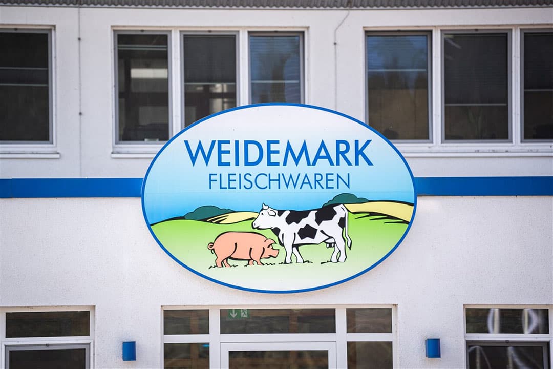 De sluiting van slachterij Weidemark in het Duitse Sögel is voor maximaal drie weken. Foto: ANP
