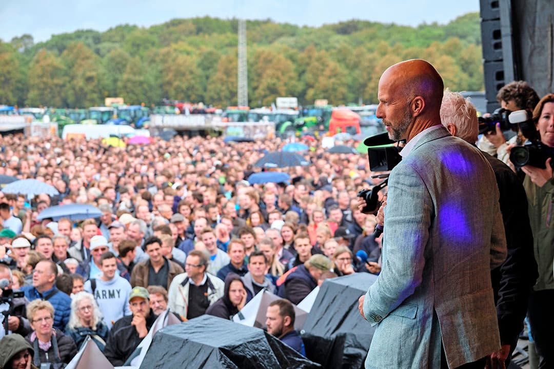 D66-landbouwwoordvoerder Tjeerd de Groot tijdens de boerenactie van oktober 2019 op het Malieveld in Den Haag. - Foto: Fred Libochant