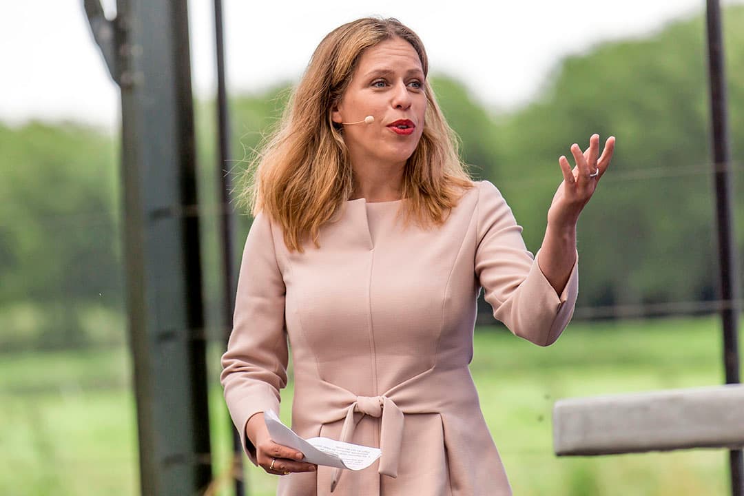 Landbouwminister Carola Schouten bij de presentatie van haar landbouwvisie, waaronder kringlooplandbouw, in september 2018. - Foto: Dennis Wisse