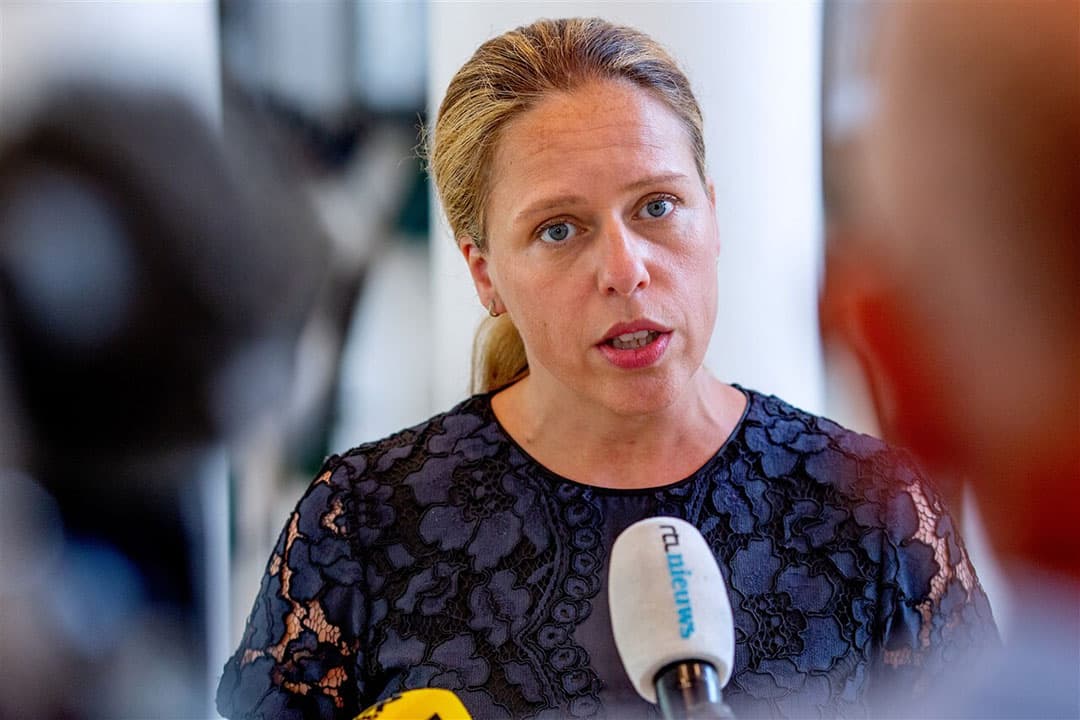 Landbouwminister Carola Schouten licht toe waarom zij de voermaatregel intrekt. - Foto: ANP/Novum RegioFoto