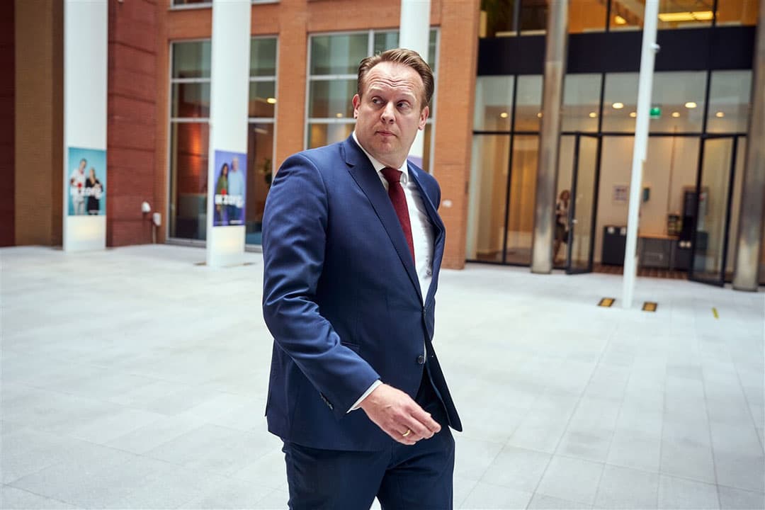 Pieter Heerma, fractievoorzitter van het CDA, vindt dat de acties van Farmers Defence Force 'geen fraaie taferelen' opleveren. Heerma wilde geen uitspraak doen over mogelijk extra beveiliging voor Kamerleden. Foto: ANP