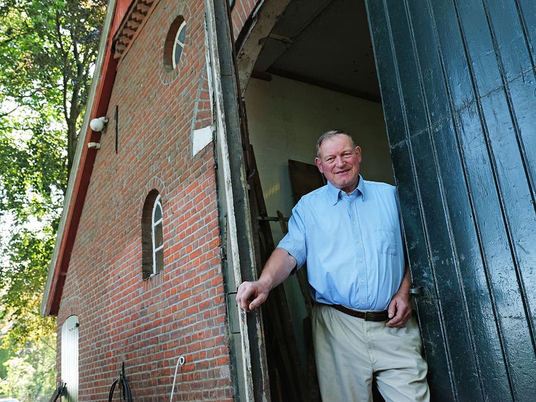 Henk Meerdink:  Ik zeg altijd: waar een wil is, is een weg. Ik help mensen om die weg te vinden.  Foto: Hans Prinsen