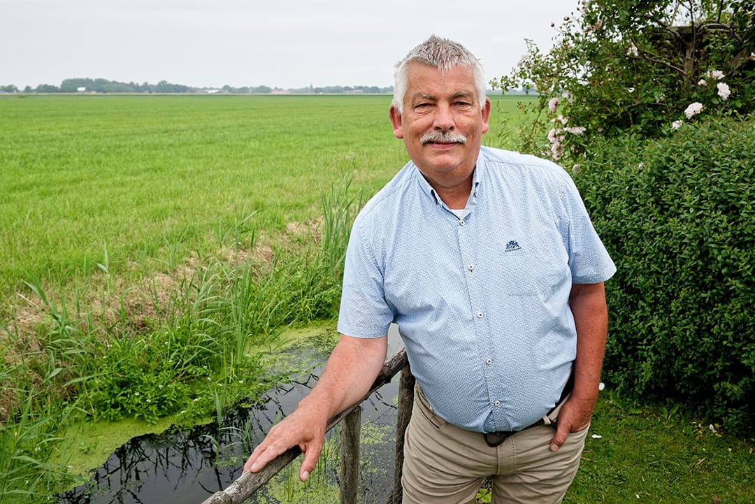 Voormalig LTO-bestuurder en oud-melkveehouder Schenk (65) zit op een geborgde zetel in het Hoogheemraadschap Hollands Noorderkwartier. Foto: Lex Salverda