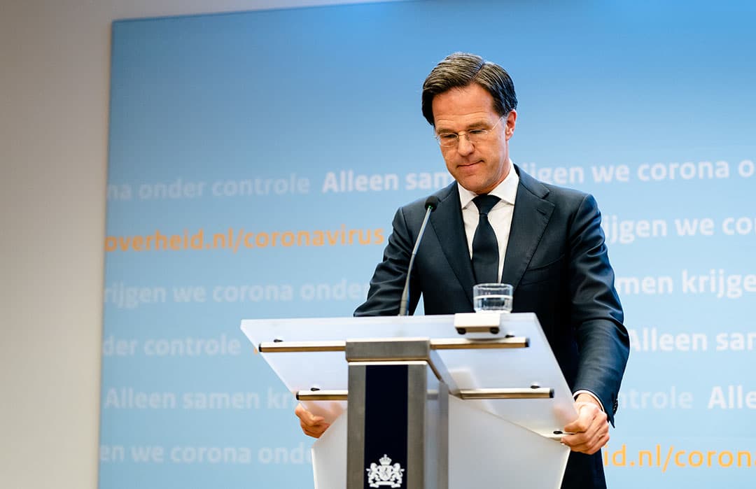 Minister-president Mark Rutte. Zijn besluit om de 'intelligente lockdown' te verlengen, is begrijpelijk, maar dat het langer gaat duren, heeft wel een zure afdronk voor veel bedrijven. Een recessie is onvermijdelijk. - Foto: ANP