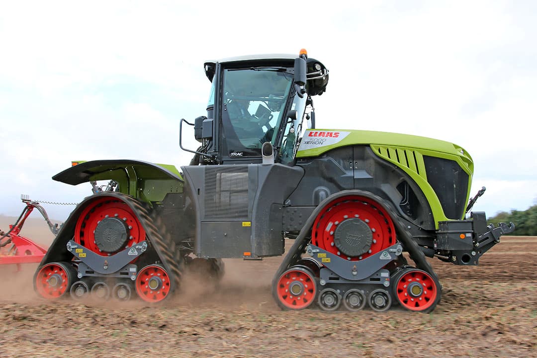 Claas Xerion 5000 Trac TS: reus op rupsen