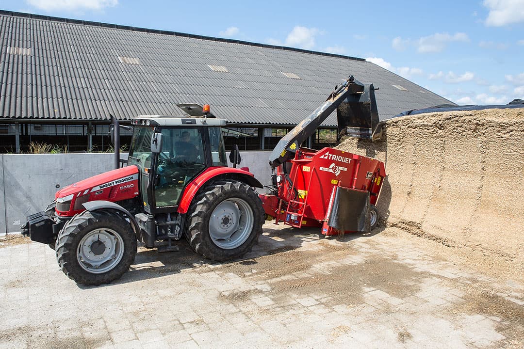 Het geitenbedrijf in Riethoven (N.-Br.) heeft 23 hectare grond in gebruik met 13,5 hectare mais, 6,8 hectare gras en 2,7 hectare sorghum.