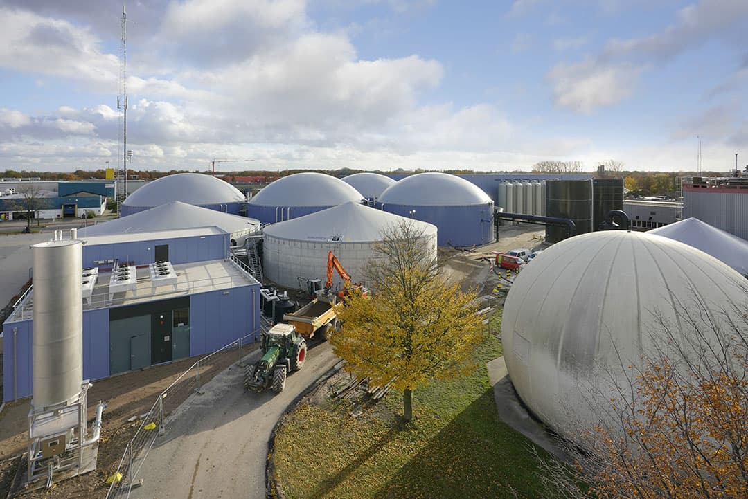 De mestverwerkingslocatie van Jan Bakker in Oldebroek (Gld.). - Foto: Ruud Ploeg