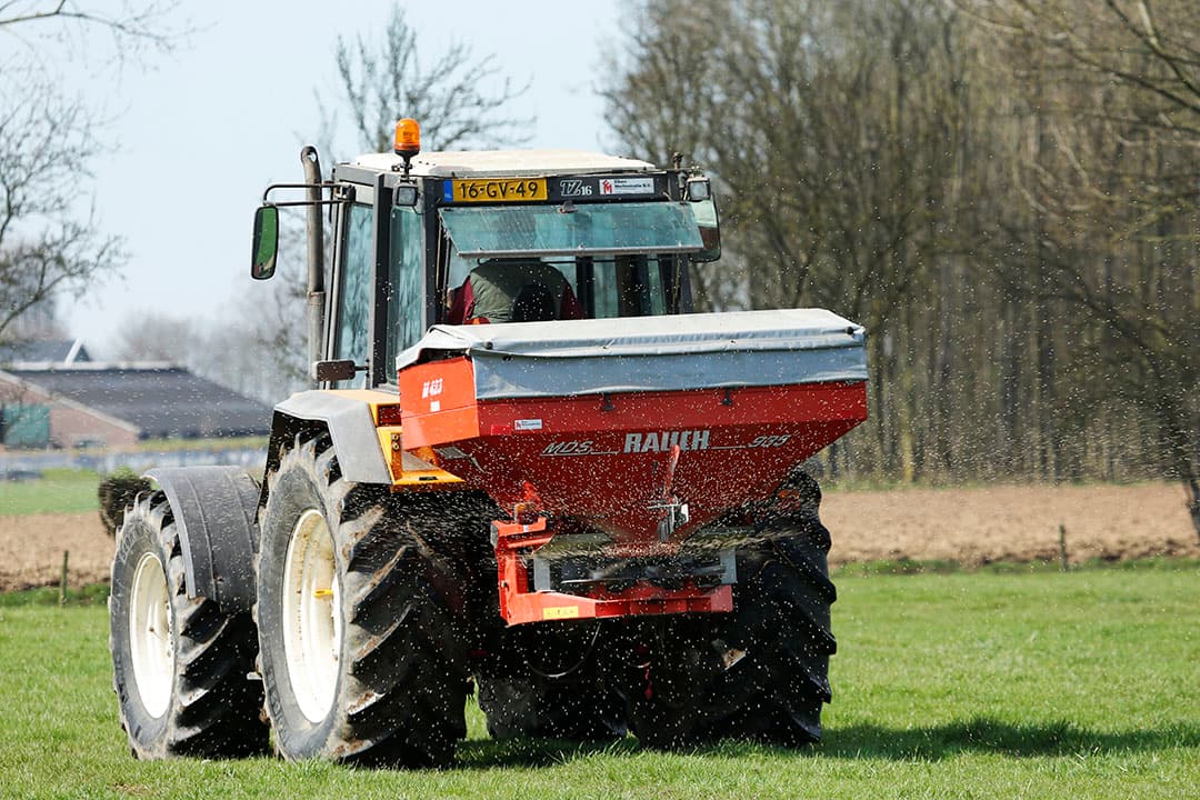 Vanaf temperatuursom 180 tot 250 geeft stikstofbemesting op grasland het beste resultaat.