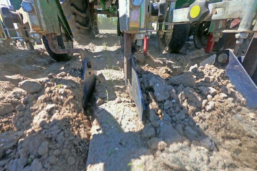 Nog een paar rondjes met deze machine. De volgende bewerking doet Van Woerden met een nieuwe machine.