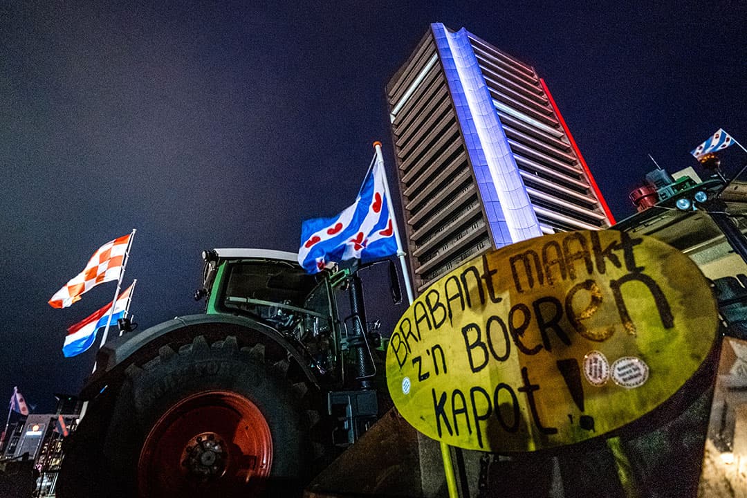 Boerenprotest eind oktober voor het provinciehuis van Noord-Brabant. - Foto: ANP