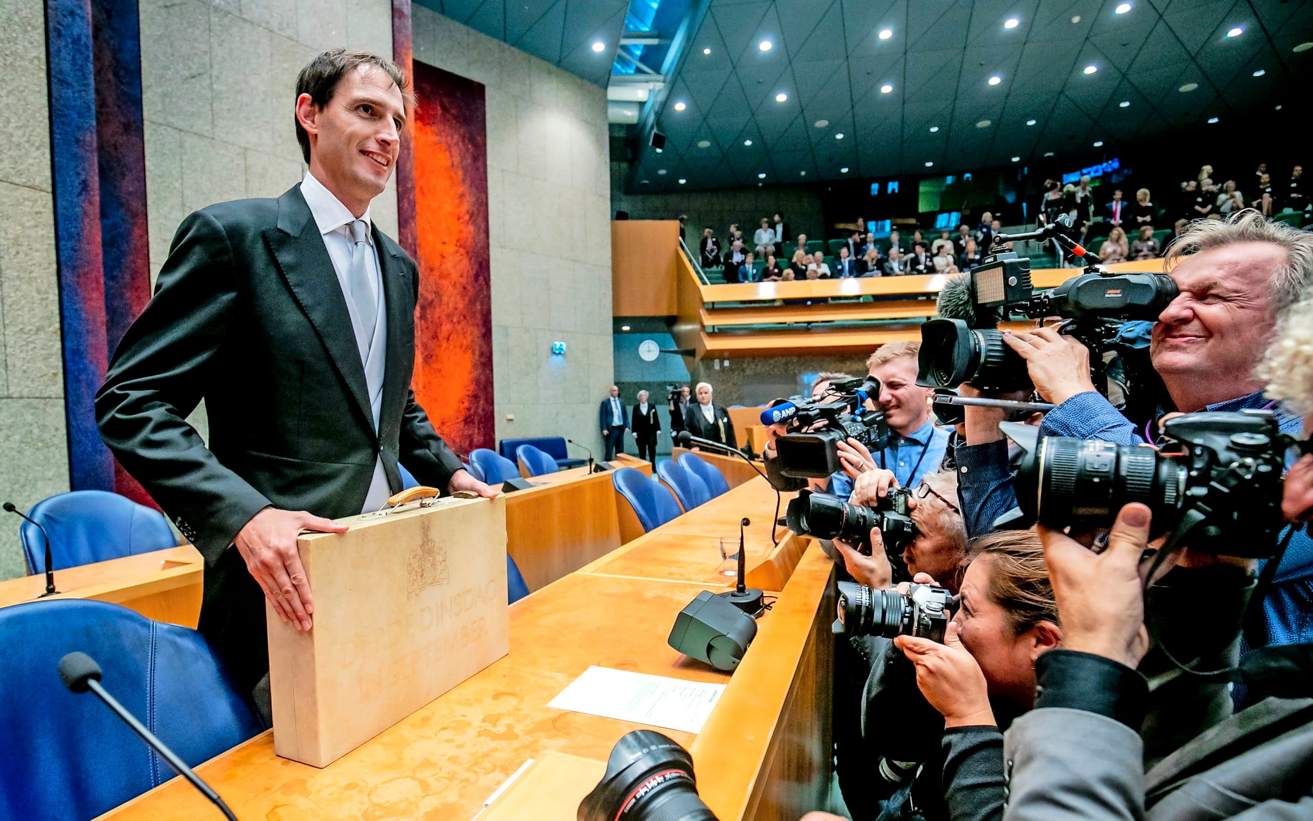 Minister Wopke Hoekstra van Financien presenteert de miljoenennota.