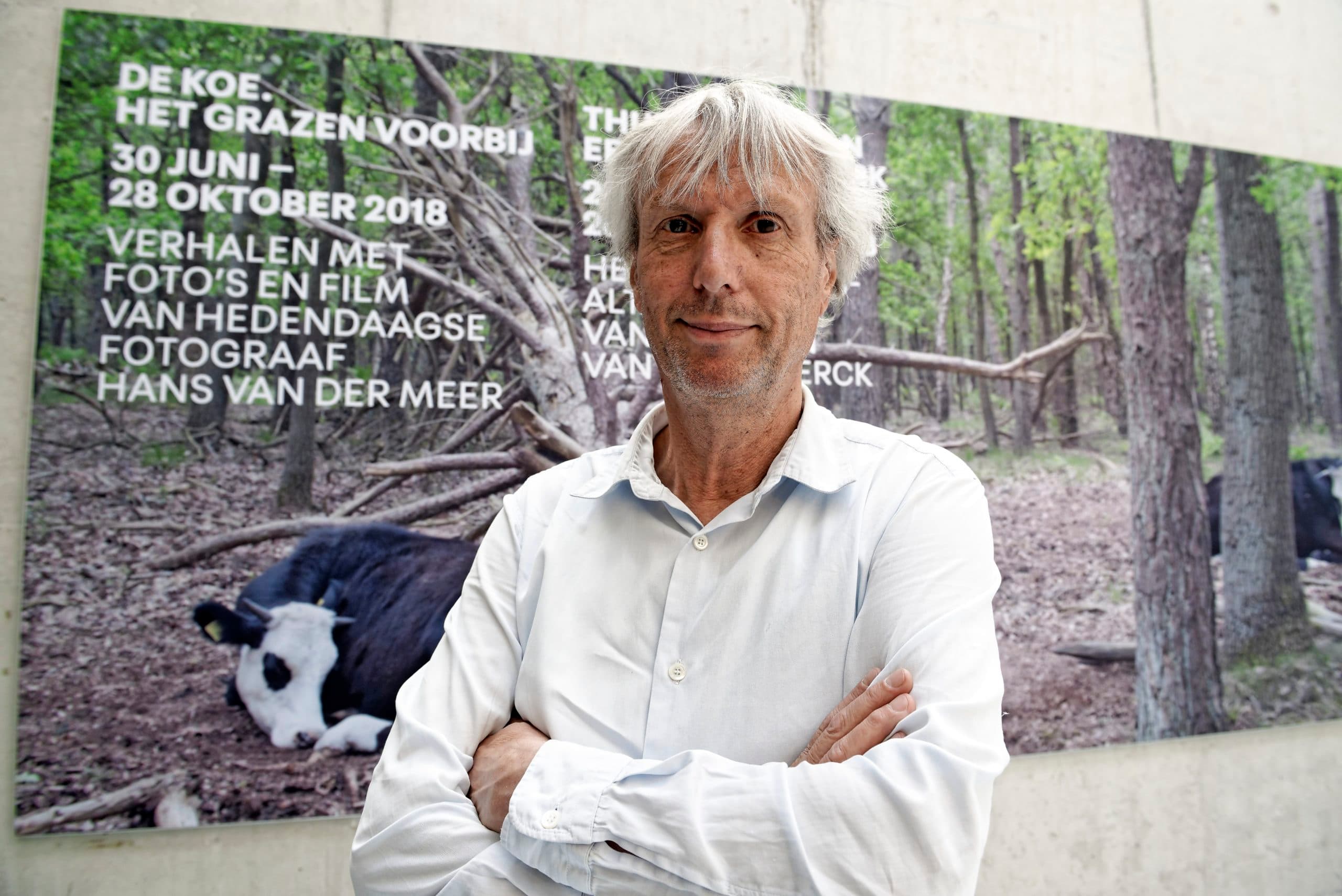 Hans van der Meer:  De koeien stellen ons eigenlijk een vraag: wat doen jullie met zijn allen dat wij moeten leven zoals wij leven?" - Foto: Lex Salverda