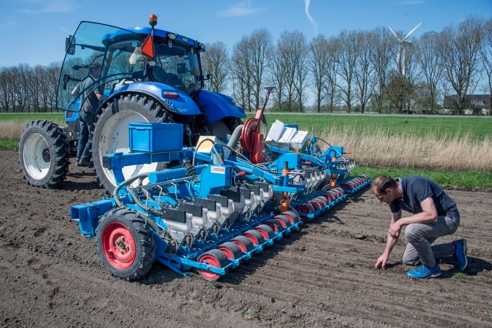 Een paar dagen eerder is er 30 ton rundveedrijfmest uit gereden.