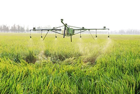 De Zoomlion Z-LION-18 spuitdrone heeft acht elektrisch aangedreven hefrotoren die zijn gerangschikt in buitenboord- en binnenboordsposities langs elk van de vier rotorarmen.