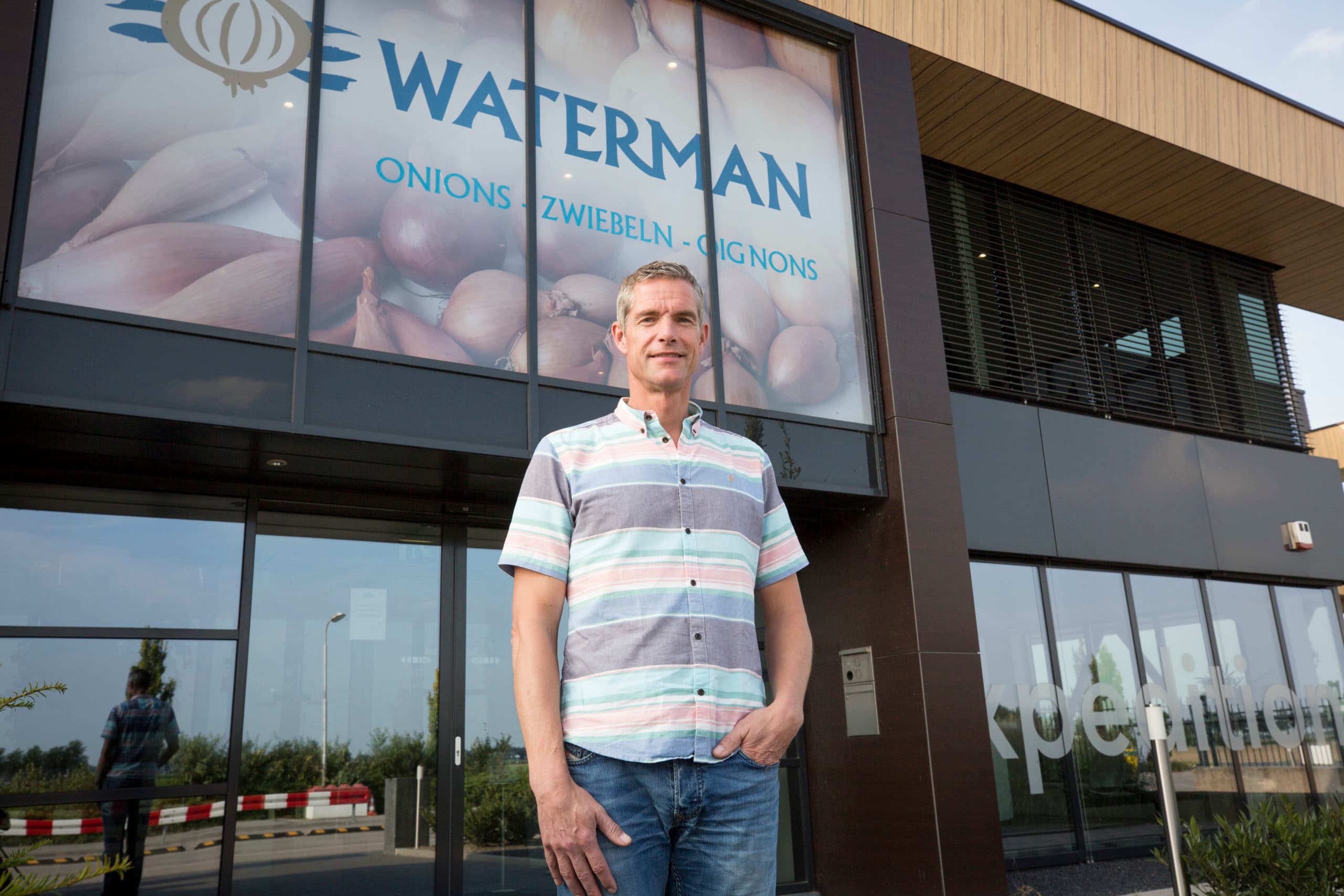 Wim Waterman, mede-directeur van Waterman Onions te Emmeloord. De gebroeders Wim en Erik Waterman startten het bedrijf in 1998. - Foto: Foto: Koos Groenewold